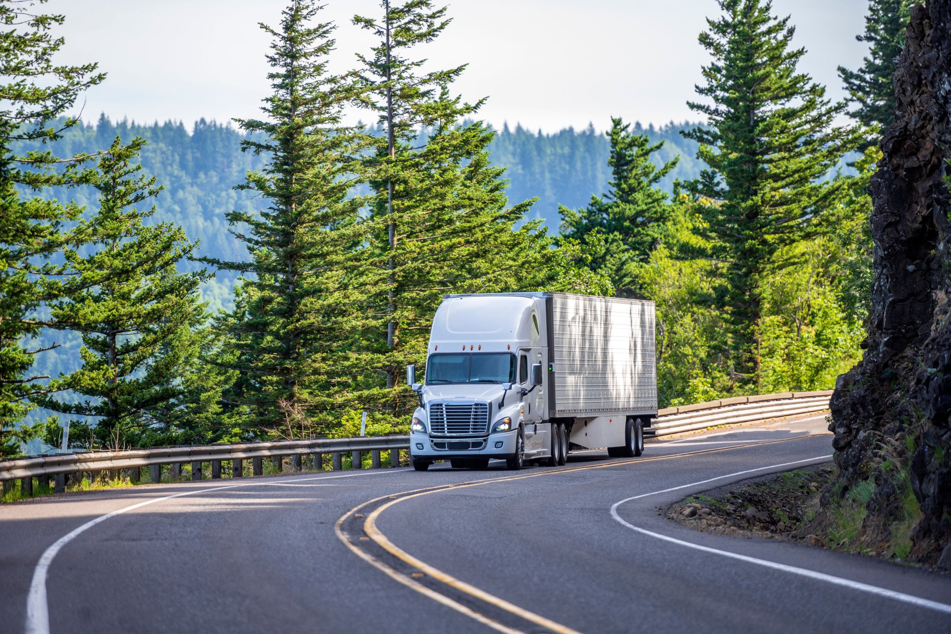 4 Tips to Keep Food Products Fresh in Transit